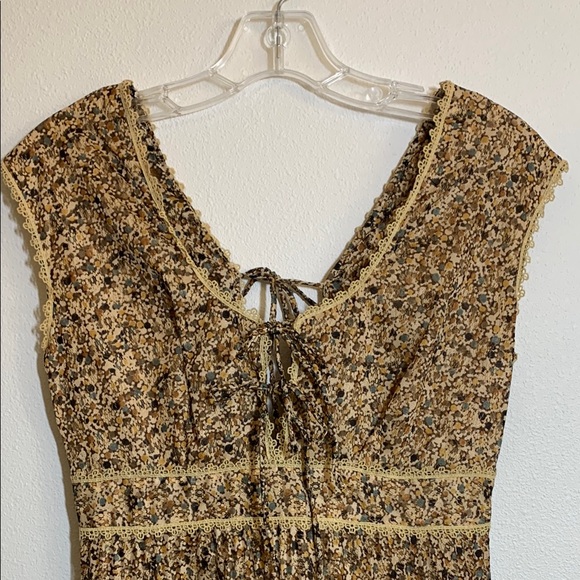 JT Dress by Jody of California Chic Pleated Dress shades of tan/brown Vintage - Picture 4 of 10